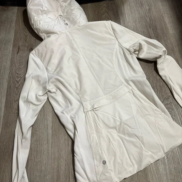 Lululemon Run For Cold Pullover Jacket - Picture 5 of 7